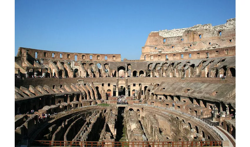 Colosseo, Arena, Foro Romano e Palatino + Tour in autobus