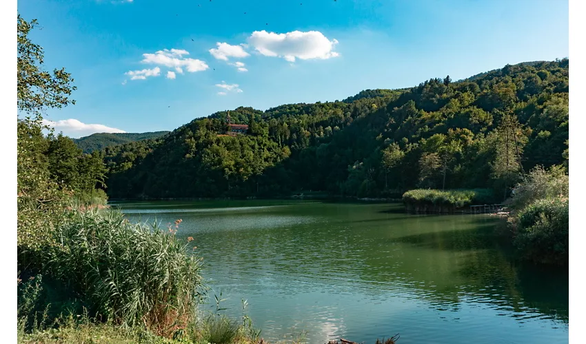 Lago di Castel dell'Alpi