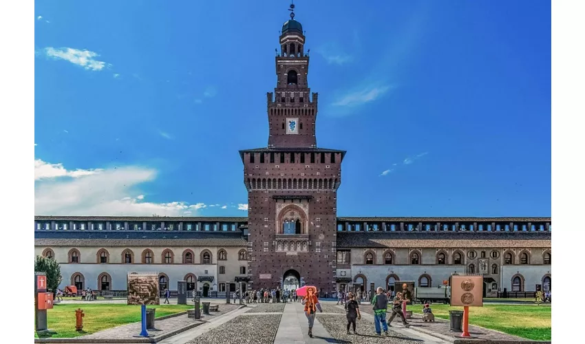 Castillo Sforzesco: Visita guiada + Piedad Rondanini