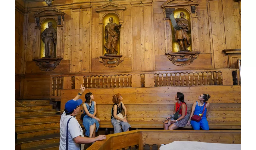 Archiginnasio de Bolonia: Entrada de acceso rápido + Tour guiado + Cata de vinos