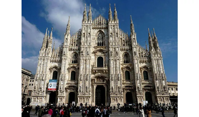 Duomo di Milano: Entry Ticket + Rooftop Access