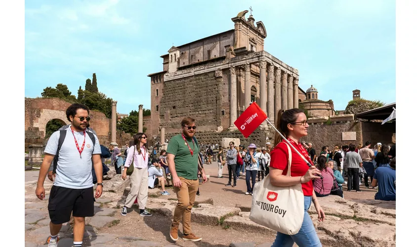 Colosseo, Foro Romano e Palatino + Tour guidato