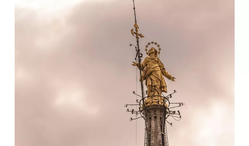 Duomo di Milano: Guided Tour + Rooftop Access