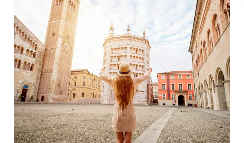 Parma: Small Group City Walking Tour