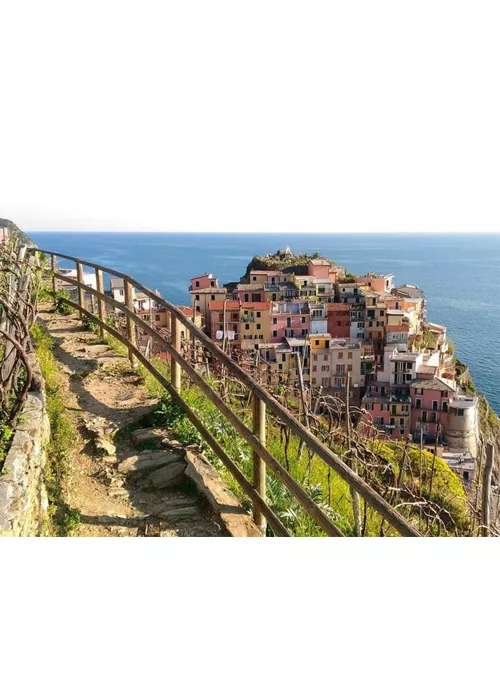 Itinerari delle Cinque Terre: sentieri tematici tra borghi, santuari e natura