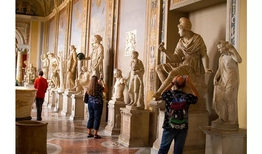 Musei Vaticani e Basilica di San Pietro: Biglietto Fast Track + Visita guidata