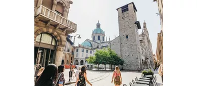 Como & Bellagio: Guided Tour from Milan + Private Lake Como Cruise