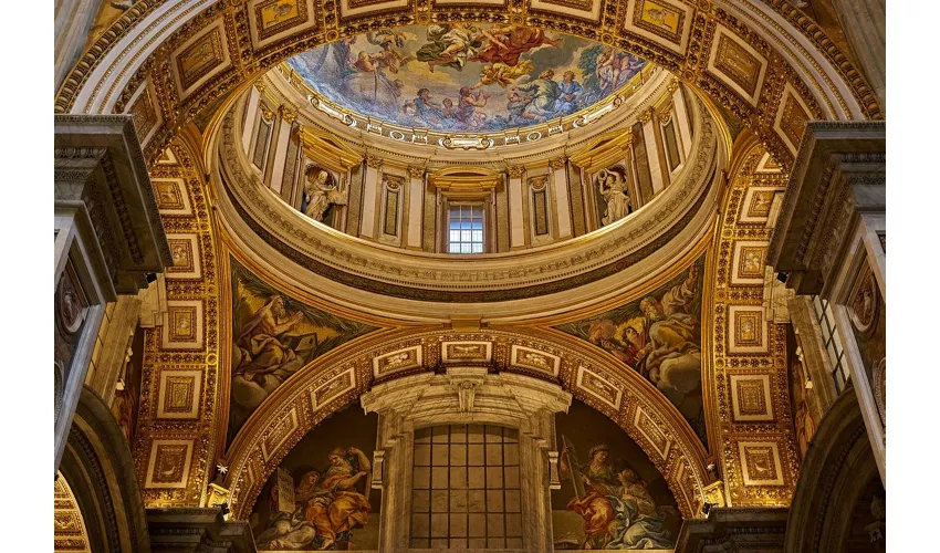 Museos Vaticanos y Basílica de San Pedro: Entrada de acceso rápido + Tour guiado