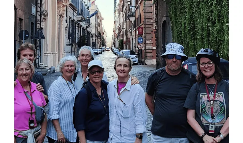 Roma: Tour guidato serale in bicicletta