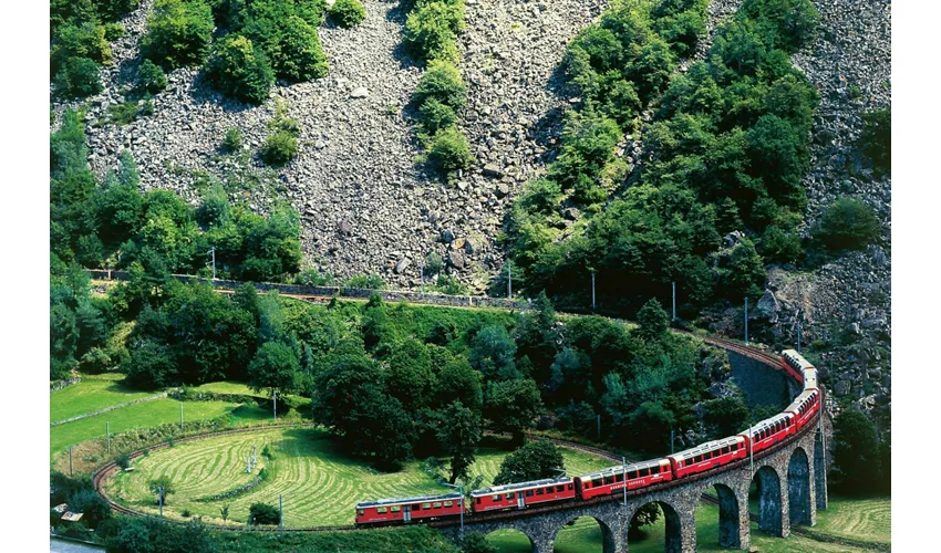 Tren Rojo Bernina: Ida y vuelta desde Milán