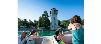 Lago de Garda: excursión de 4 horas en barco desde Sirmione