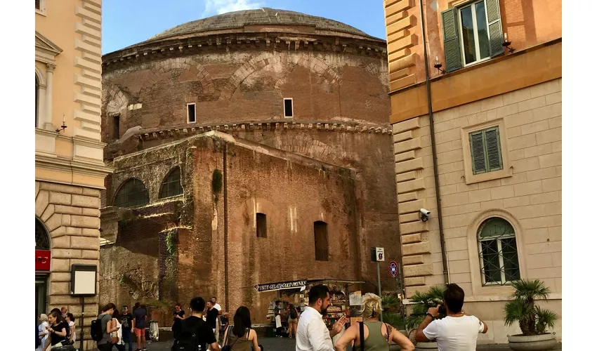 Panteón de Roma: Entrada de acceso rápido + Tour guiado para grupos reducidos