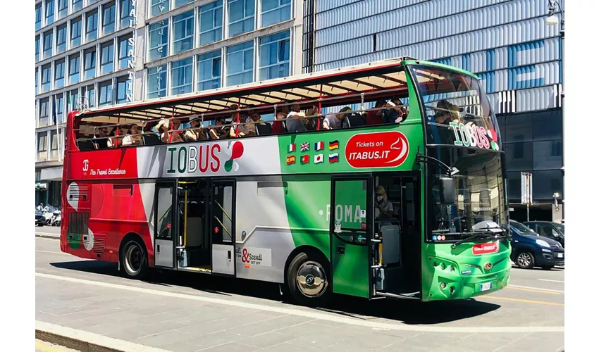 Colosseum, Roman Forum & Palatine Hill + Panoramic Open Bus