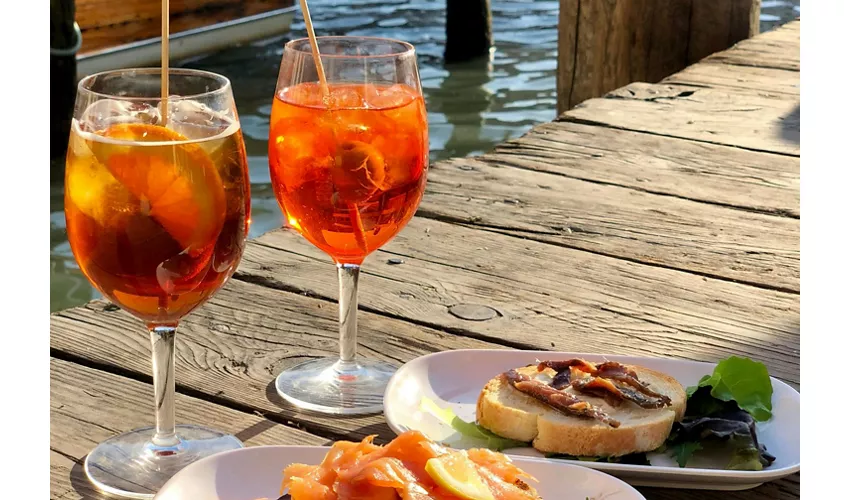 Venice: Street Food Tour and Tastings with a Local Guide