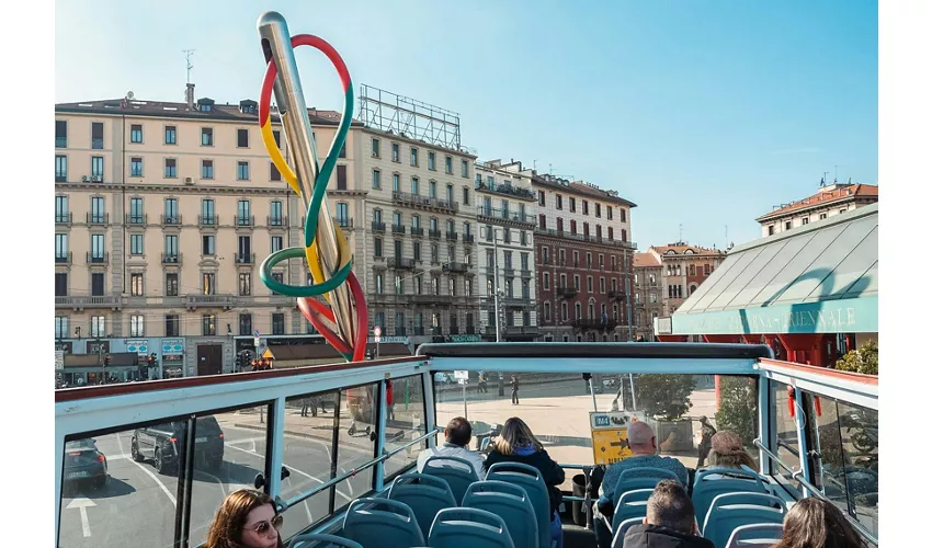 Tour aperto di Milano: Tour in autobus Hop-on Hop-off