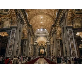 Vatican Museums & St. Peter's Basilica: Fast Track Ticket + Guided Tour