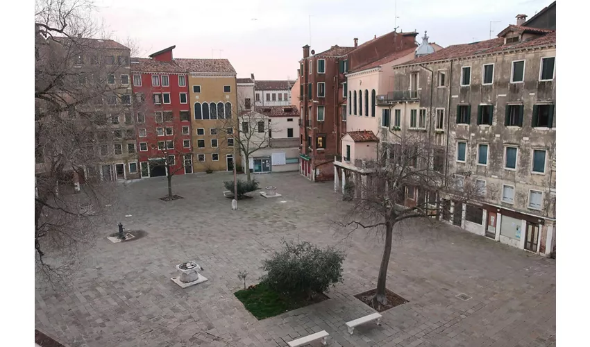 Jewish Ghetto of Venice Self-Guided Tour with App