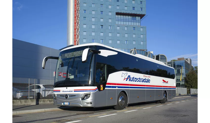 Bus de enlace entre el aeropuerto de Orio al Serio y Milán