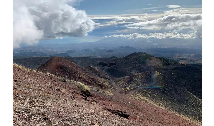 Monte Etna: Excursión en Jeep, Monte Sartorius + Cueva de los Ladrones