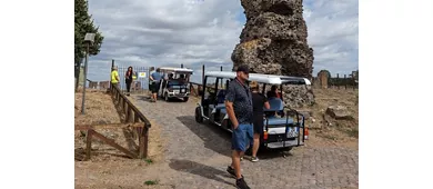 Via Appia: Tour guidato in golf cart condiviso