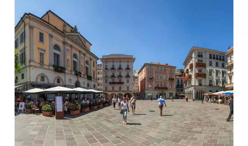 Lago Como y Lugano: Excursión de un día desde Milán