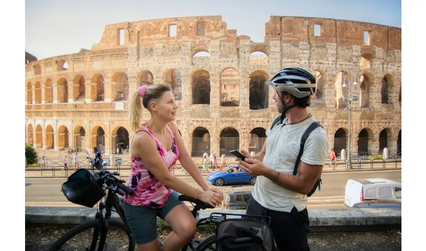 Roma: Noleggio di biciclette elettriche con tour audio di Roma o della Via Appia