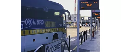 Bérgamo: Traslado en autobús de ida desde el aeropuerto de Milán Bérgamo a Bérgamo