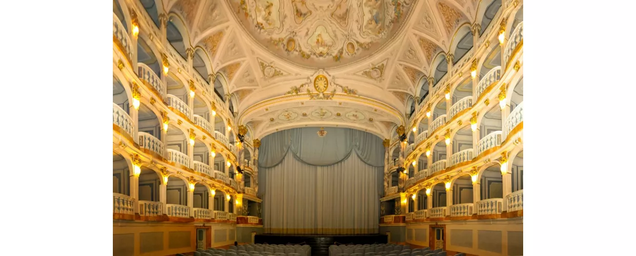 Teatro Lauro Rossi