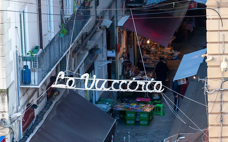 Palermo: from historic markets to street food