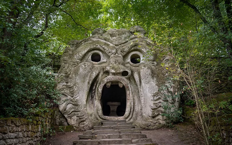 Bomarzo, sculptures antiques et secrets étrusques