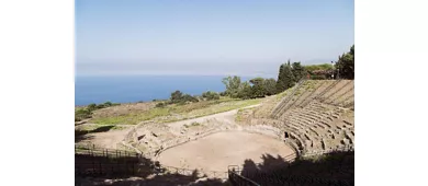 Zona arqueológica de Tíndaris y teatro antiguo