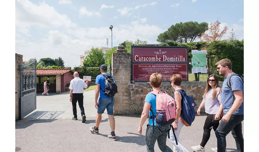 Rome : Visite guidée des catacombes et de la crypte des capucins + transfert