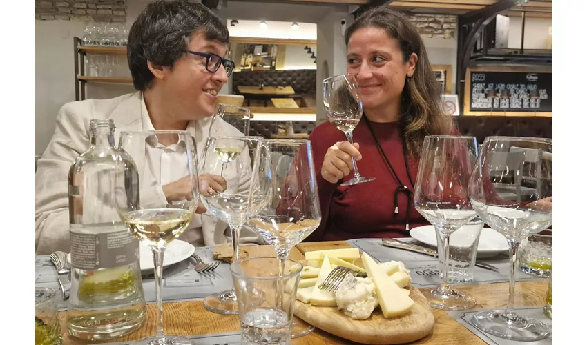 Roma: Cata Guiada de Vino y Aceite de Oliva + Almuerzo