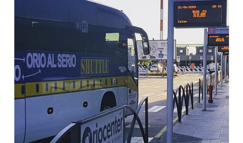 Aeroporto di Bergamo: Navetta di sola andata da Milano all'aeroporto di Bergamo (BYG)
