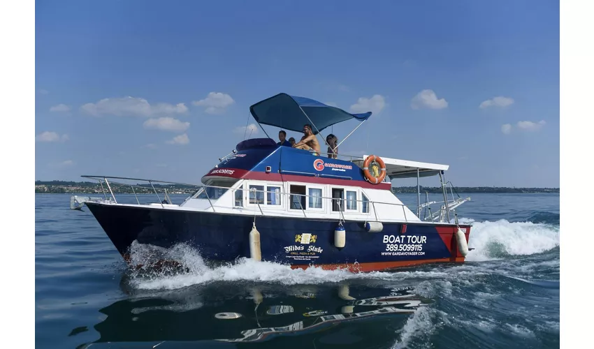Lago di Garda: tour in barca di 4 ore con sosta a Sirmione