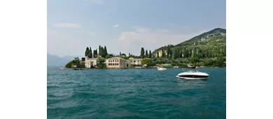 Lago de Garda: Excursión histórica en barco desde Peschiera del Garda