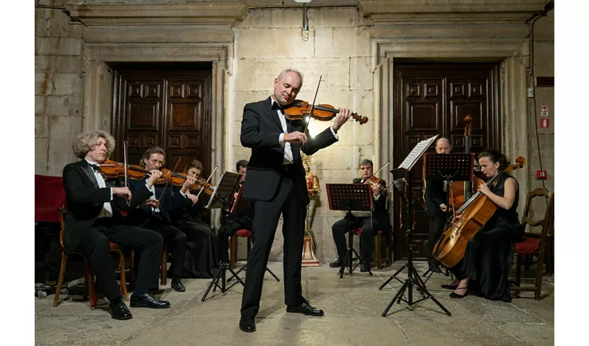 Piazza San Marco: Concerto lirico del Collegium Ducale