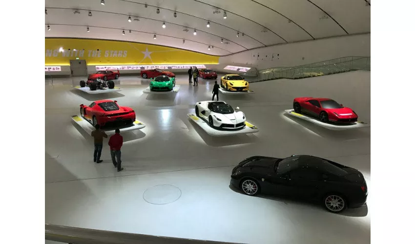 Museos Enzo Ferrari Módena: Billete de entrada