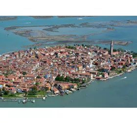 Murano e Burano: Tour guidato in barca da Piazza San Marco + dimostrazione di soffiatura del vetro