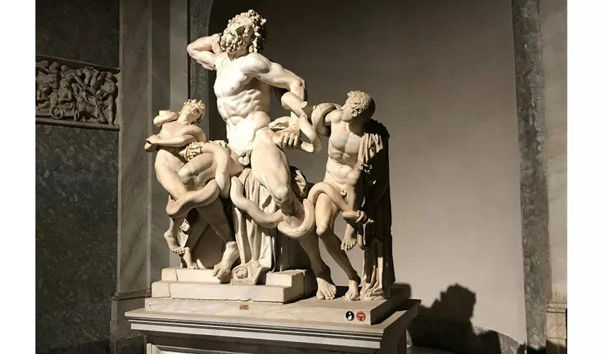 Museos Vaticanos y Coliseo