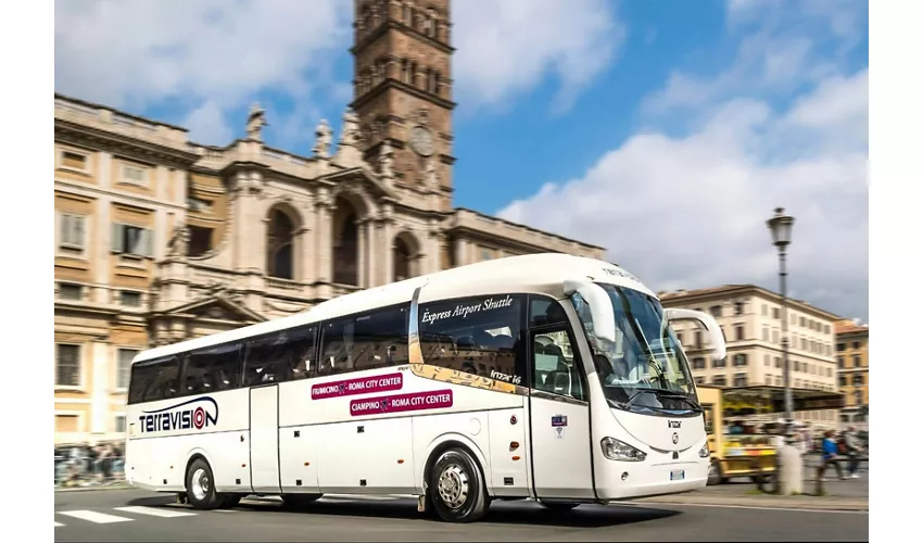 Aeropuerto de Fiumicino: Traslado en autobús de ida desde Roma Termini
