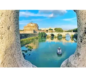 Castel Sant'Angelo: Biglietto d'ingresso + Tour in barca Hop-on Hop-off