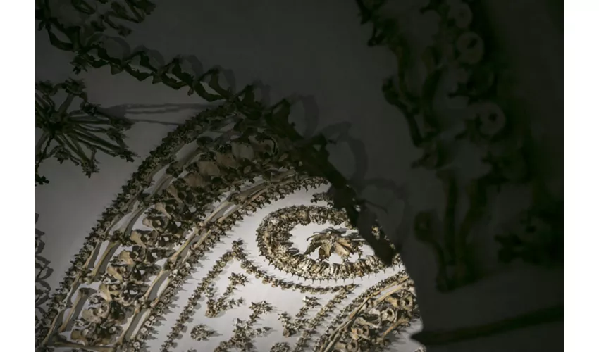 Rome: Roman Crypts and Catacombs Tour with Audio Guide