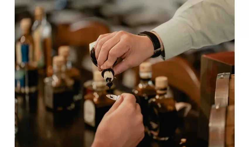 Módena: Visita guiada + Degustación de Vinagre Balsámico