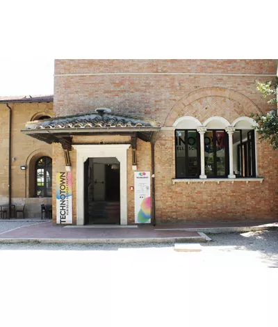 esterno.jpg