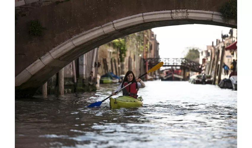 Venecia: Excursión guiada en kayak