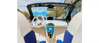 Urban River: 500 Boat Experience