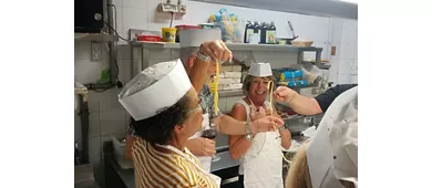 Roma: Corso di cucina di pasta amatriciana e cacio e pepe