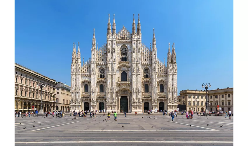 Duomo di Milano e Teatro alla Scala: Biglietto salta-coda + Tour guidato