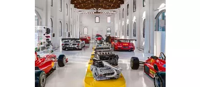 Museo Lamborghini y Museo Enzo Ferrari: Entrada
